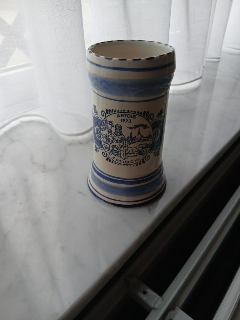 Delftse bierpot Stella Artois, Ophalen