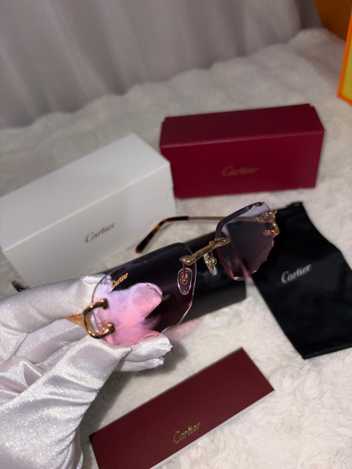 Lunettes de soleil Cartier, Bijoux, Sacs & Beauté, Enlèvement ou Envoi, Comme neuf, Violet, Lunettes
