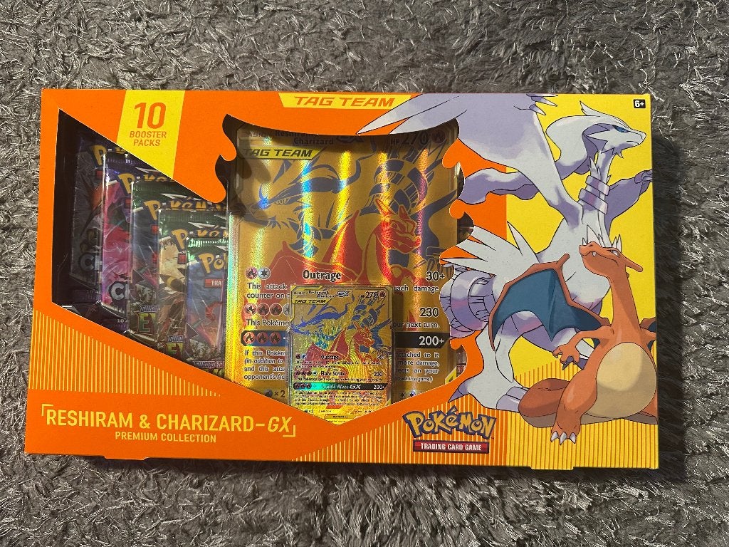 Charizard & Reshiram Tag Team Collection Box - Sealed, Ophalen, Zo goed als nieuw, Overige typen