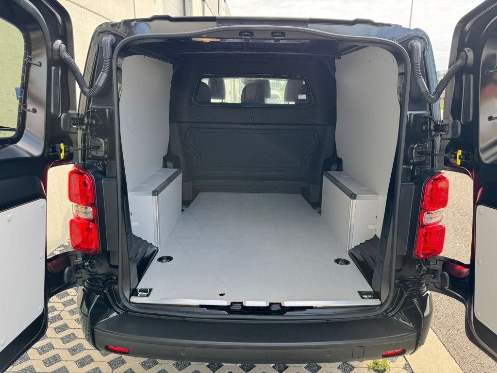 Peugeot Expert dubbel cabine 180 Pk Automaat, Auto's, 1998 cc, Stof, 4 cilinders, Zwart