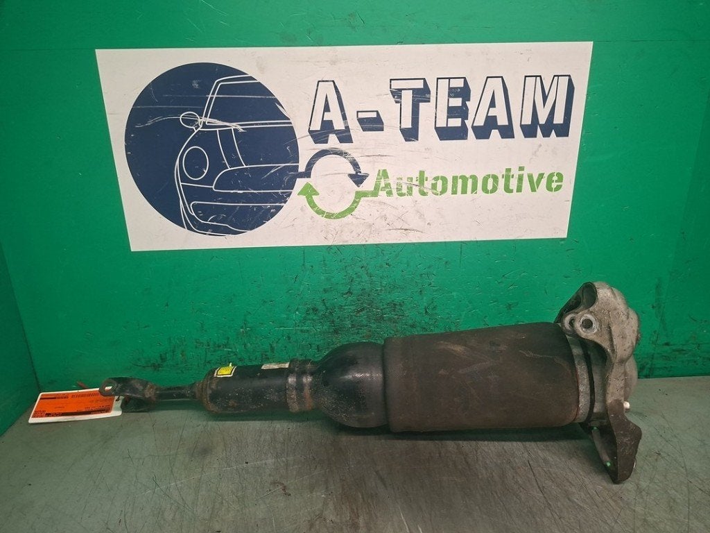 SCHOKBREKER RECHTS VOOR Audi A6 Avant (C5) (|4Z7413031A|), Gebruikt, Audi