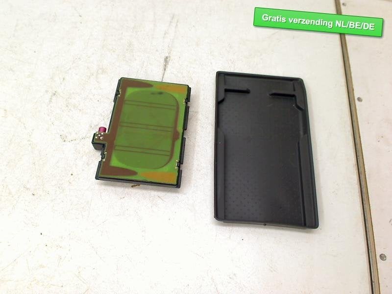 CHARGEUR DE TELEPHONE A INDUCTION Aux (3V0035502), Škoda Auto Deutschland GmbH, Utilisé, Info@skoda-auto.de, Max-Planck-Straße  3-5
64331  Weiterstadt, DE