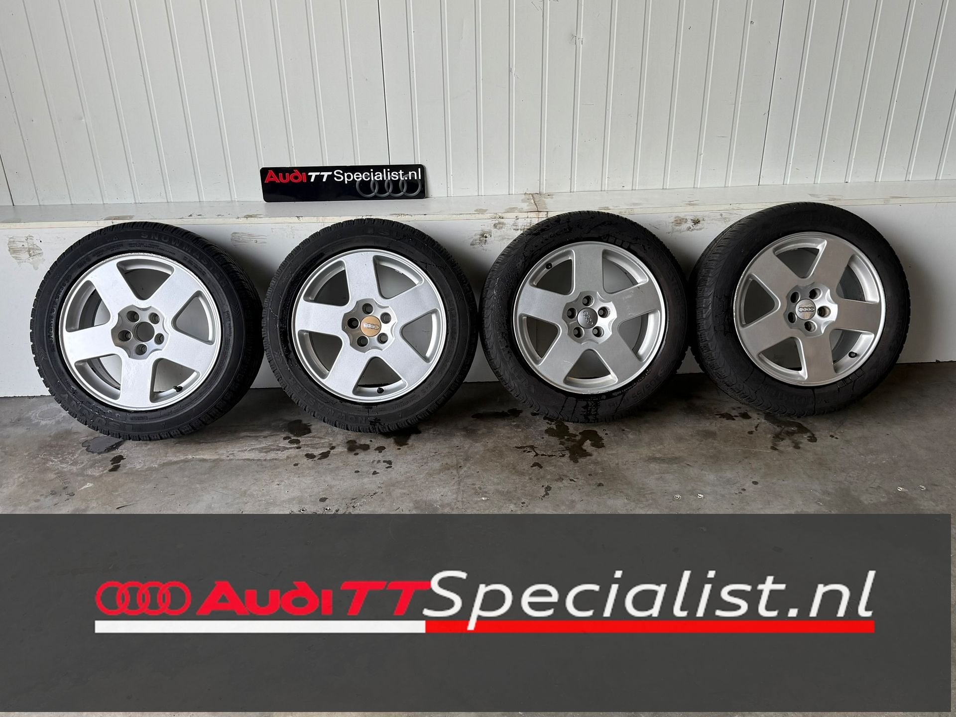 Winterbandenset 16 inch op OEM velgen Audi TT MK1, Auto-onderdelen, Ophalen, Gebruikt, -, Banden en Velgen