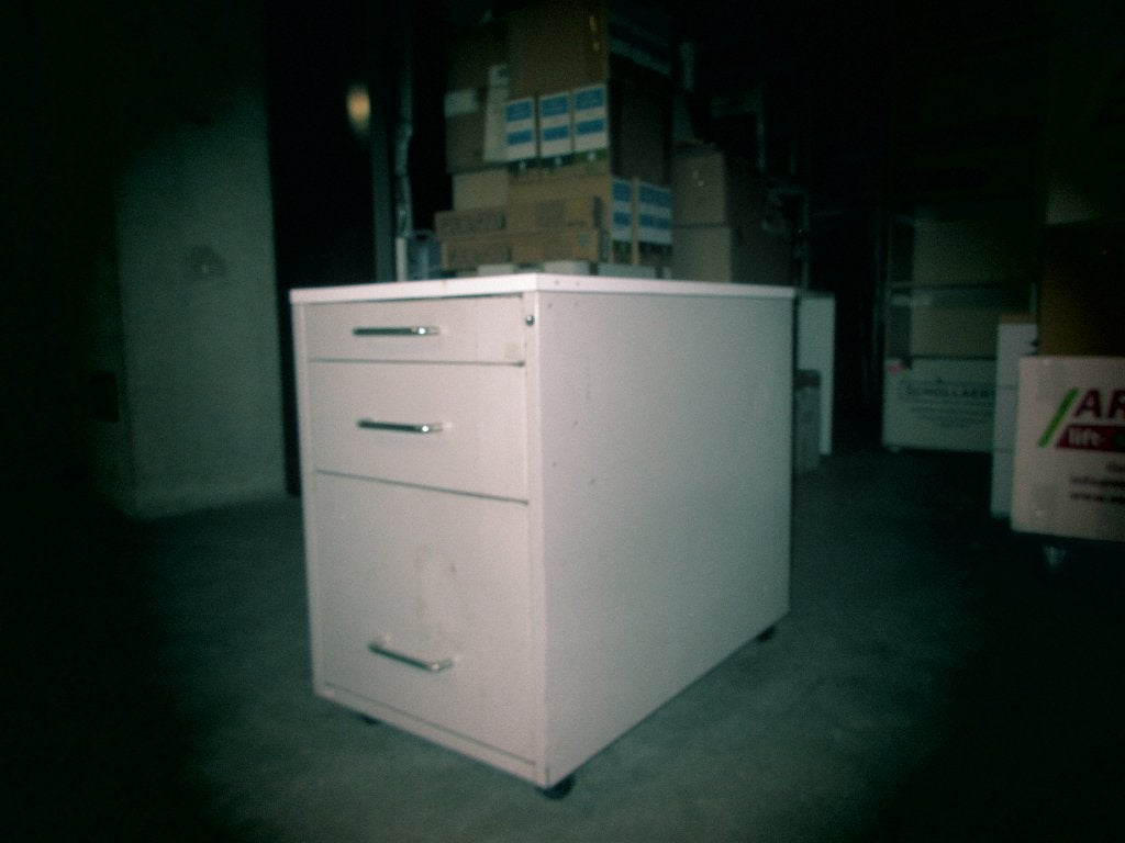 LADEBLOK BUREAU, Huis en Inrichting, Bureaus, Gebruikt, Modern, Metaal, Beige, Met wielen, Opbergruimte, Ophalen