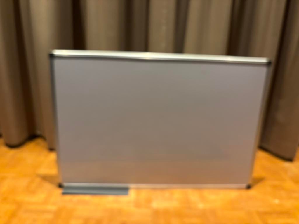 Whiteboard magnetisch 90x60cm, Ophalen, Zo goed als nieuw, Whiteboard