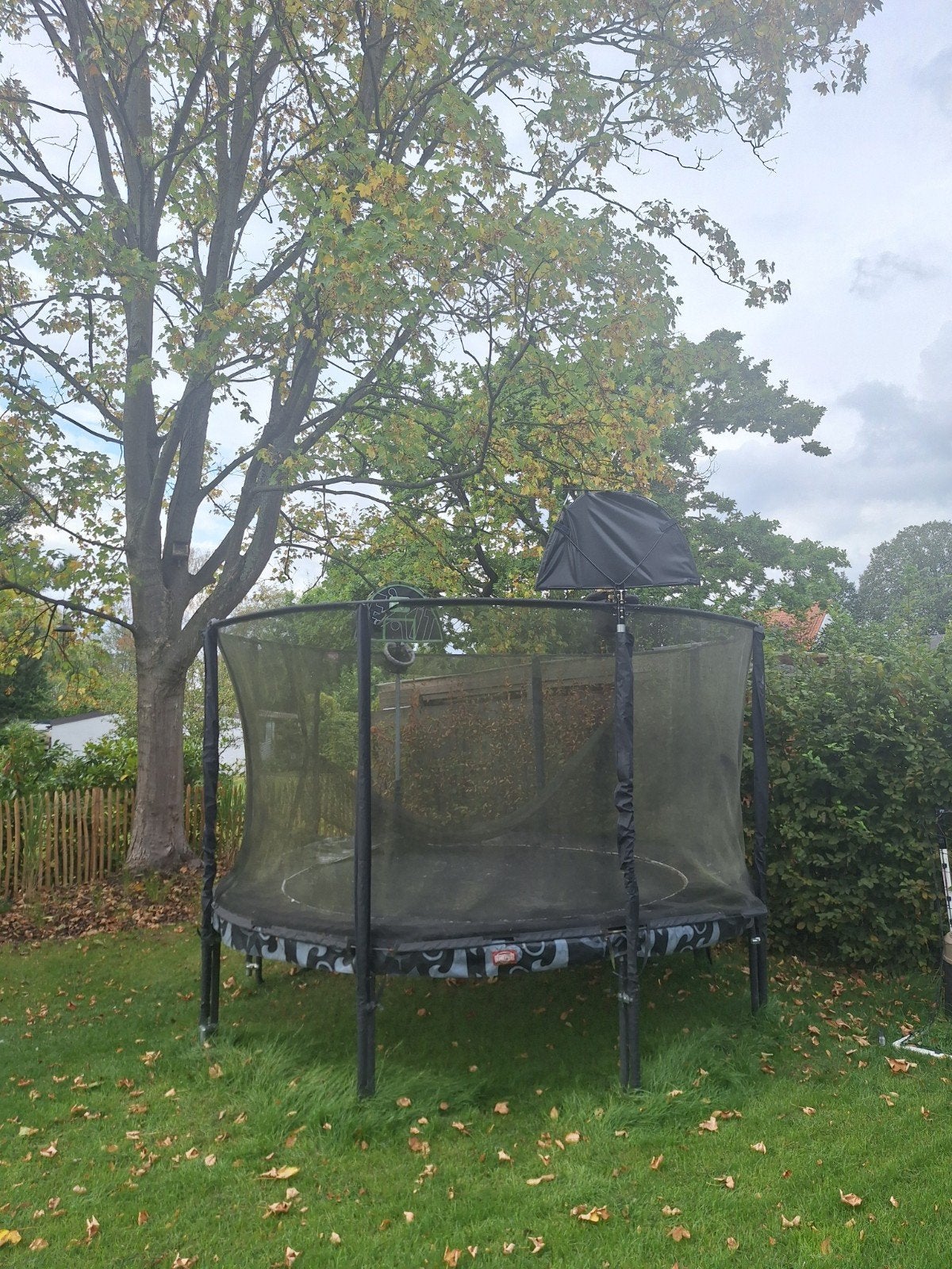 Berg trompoline, Ophalen, Gebruikt