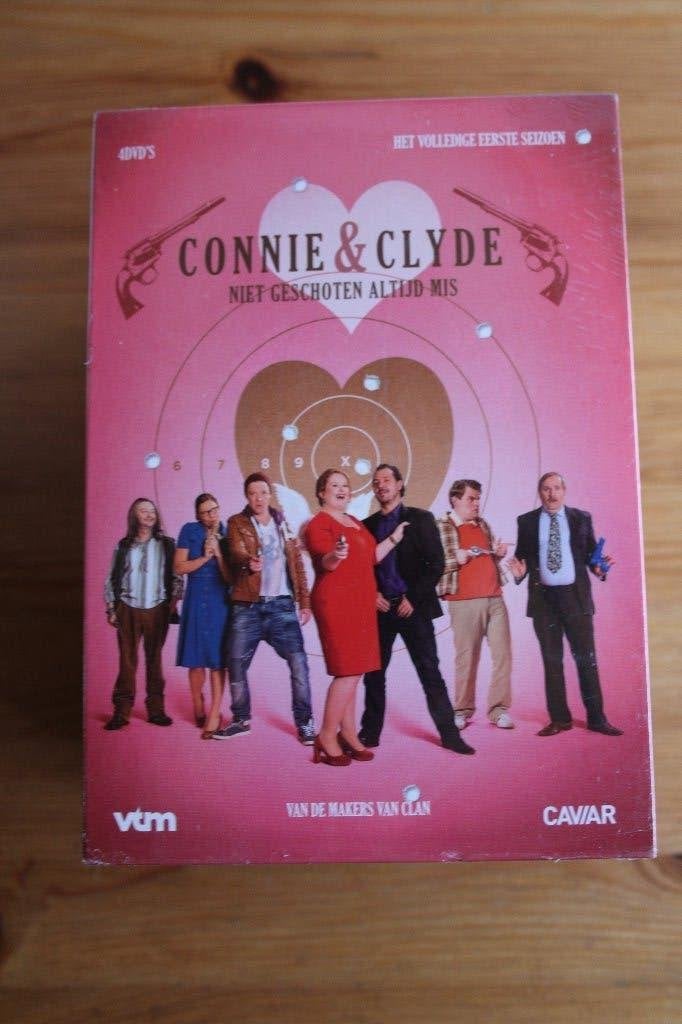 Connie & Clyde    Leuke Vlaamse serie            nieuw!, Neuf, dans son emballage, Enlèvement ou Envoi, Série complète, Comédie