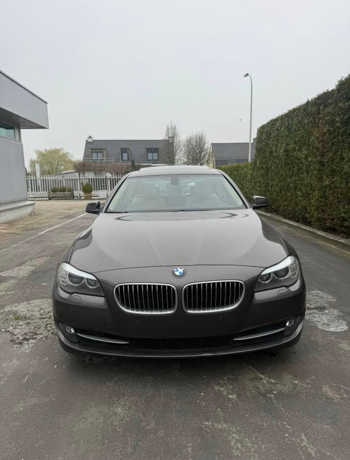 BMW F10 520D / 159.000 km / 2011 / 2.0 motor, Euro 5, Achterwielaandrijving, Beige, Bruin