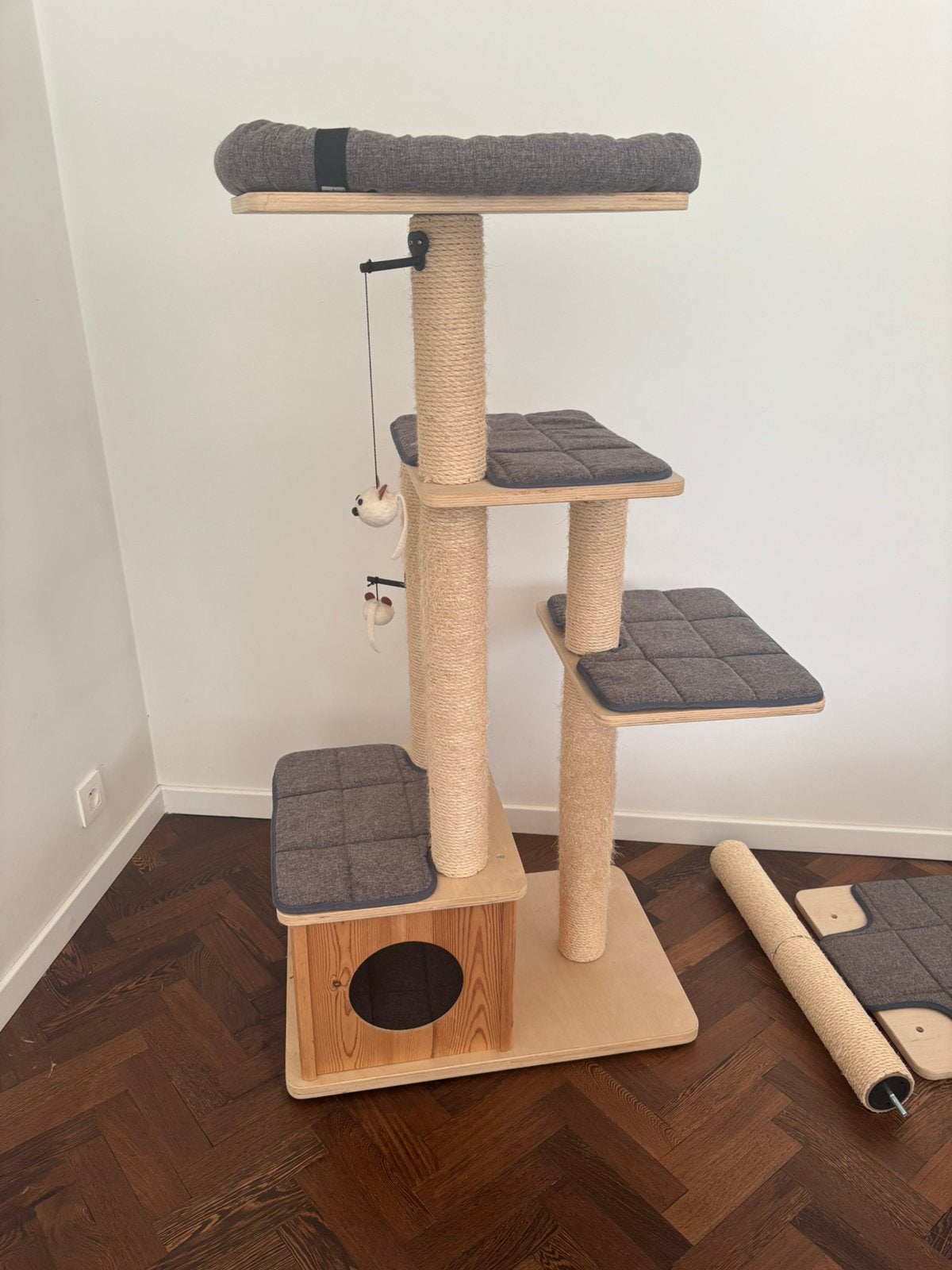 Xl kattenpaal Stockholm, Ophalen, Gebruikt