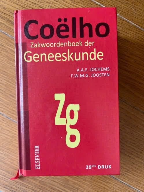 Coëlho zakwoordenboek der geneeskunde, Boeken, Ophalen of Verzenden, Zo goed als nieuw