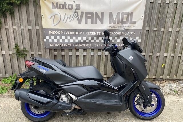 yamaha x-max 300 abs bj 2025 zeer goede staat, 300 cm³, Scooter, Entreprise, Occasion