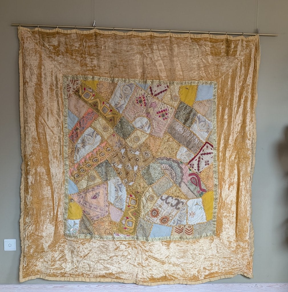 Belle et grande tapisserie indienne murale à suspendre, Doré, 170 cm, Objet de décoration, Fait main