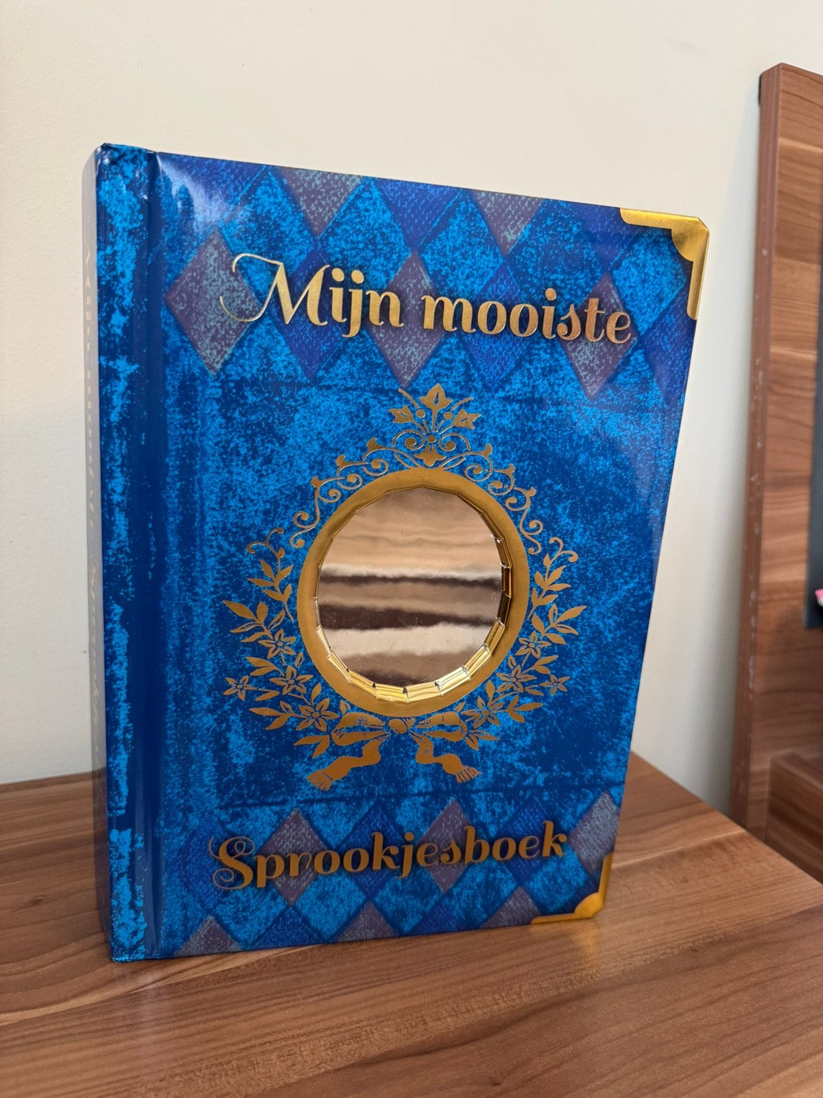 Mijn mooiste sprookjesboek, Ophalen, Zo goed als nieuw