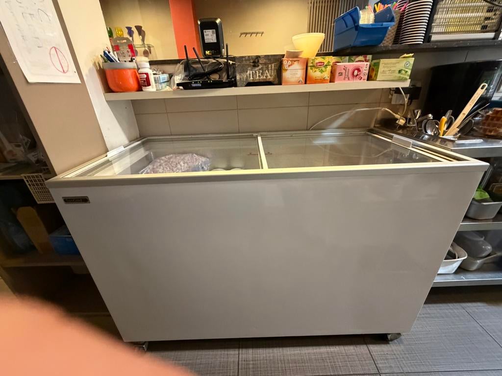 Diepvriezer Topcold met glazen sluiting, Ophalen, Zo goed als nieuw