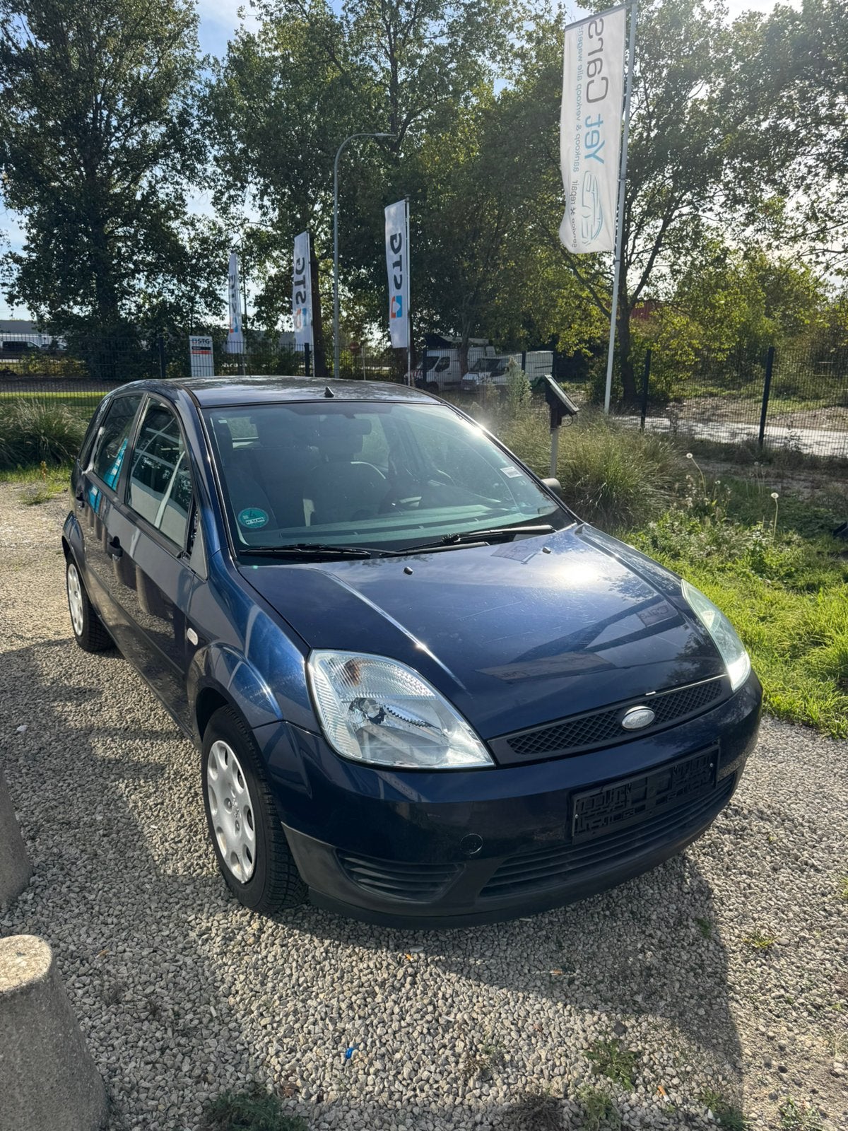 Ford fiesta benzine met keuring verkoop en garantie, Auto's, https://public.car-pass.be/verify/3672-2076-7787#, 4 deurs, Stof