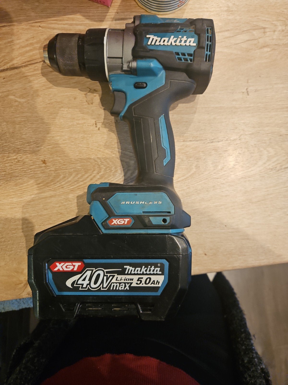 Makita XGT 40V boor/schroefmachine geen oplader, Doe-het-zelf en Bouw, Ophalen, Gebruikt, Boor- en Schroefmachine