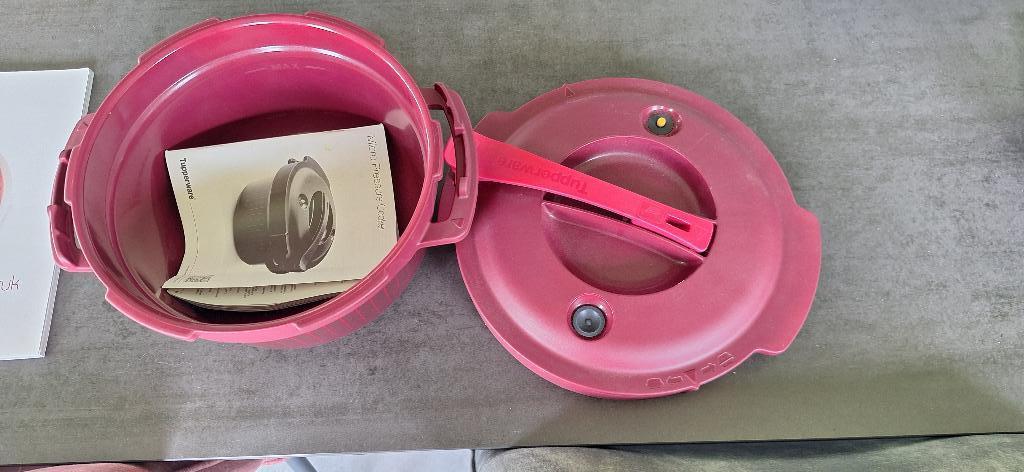 Tupperware Micro Minuut (magnetron snelkookpan), Ophalen, Nieuw, Rood, Overige typen