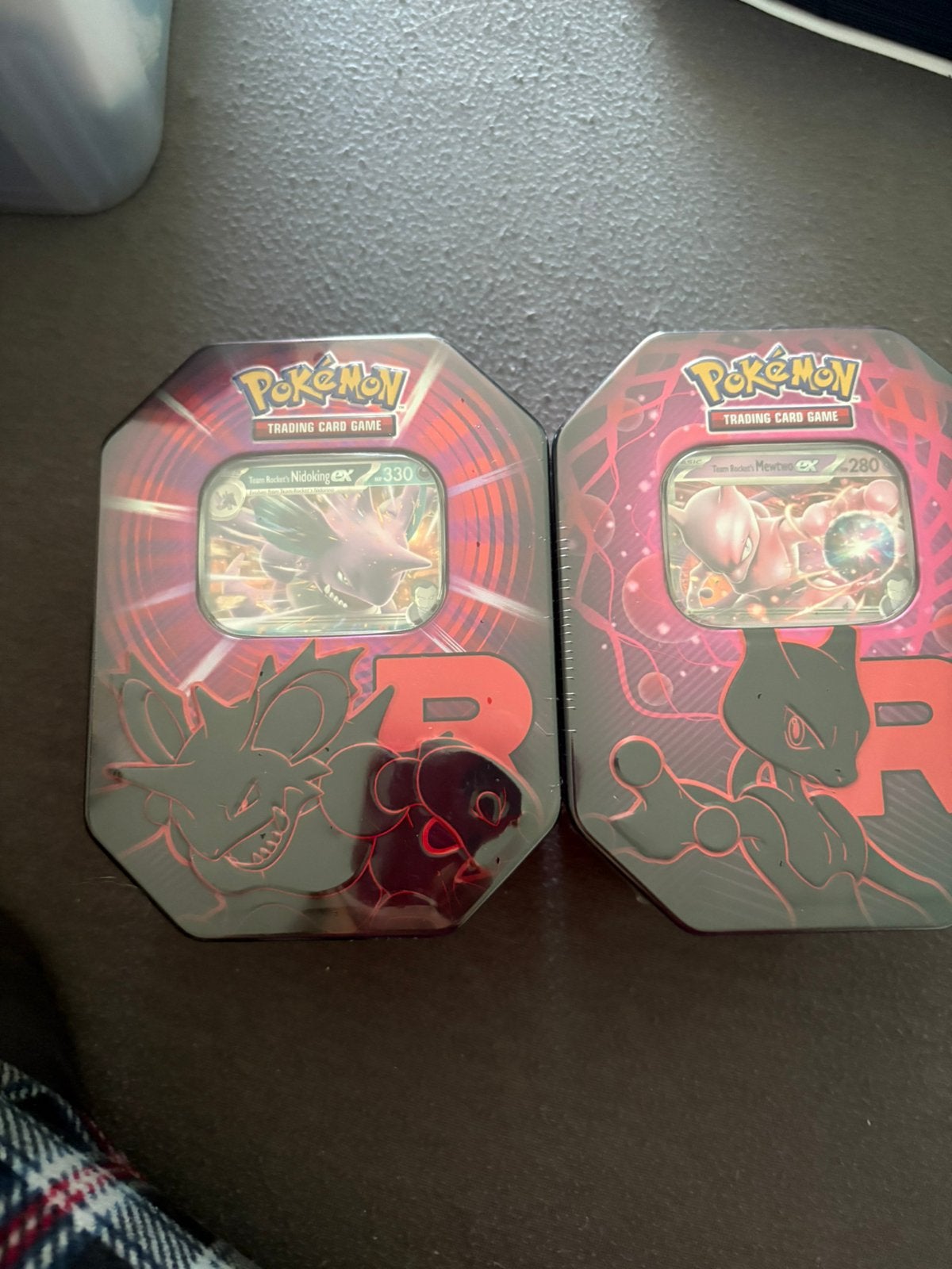 Team rocket nidoking ex en mewtwo ex tins sealed, Ophalen of Verzenden, Nieuw