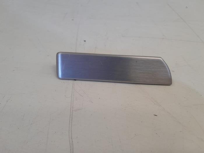 Bande décorative de tableau de bord d'un Volkswagen Golf, Volkswagen, -, 3 mois de garantie, Utilisé