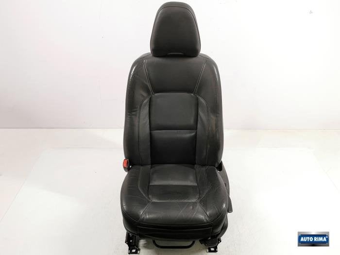 Siège gauche d'un Volvo V70, -, 3 mois de garantie, -, -