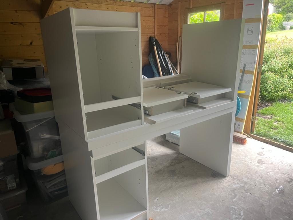 2 bureaus ikea, Maison & Meubles, Bureaux, Bureau d'écolier, 65 cm, Enlèvement, Utilisé