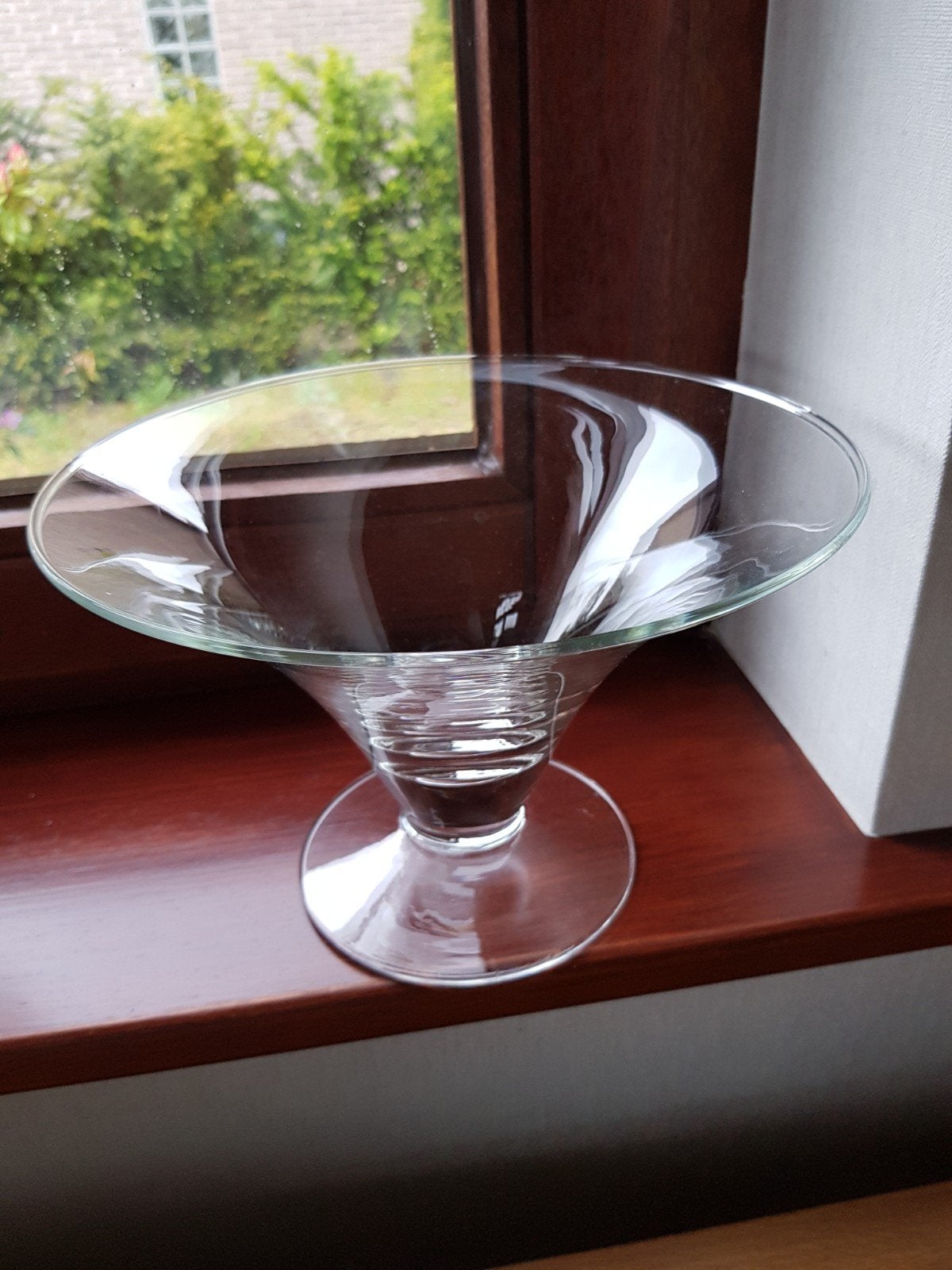 kelkvormige glazen schaal, Huis en Inrichting, Glas, Ophalen of Verzenden, Nieuw, 24 cm
