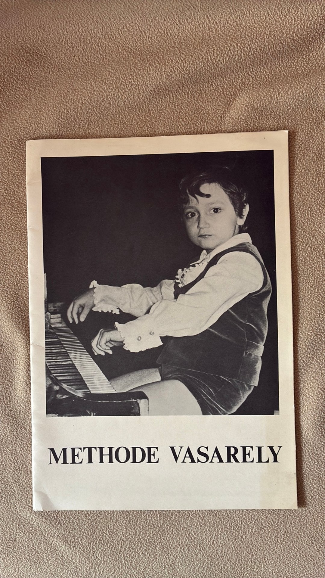 Methode Vasarely piano, Enlèvement