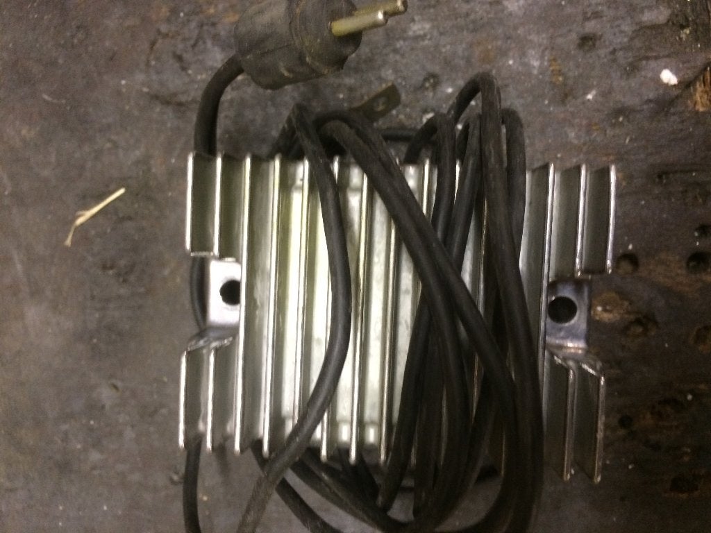 Harley regulator accel xl sportster '84-'90 (2 pins) chroom, Ophalen, Nieuw