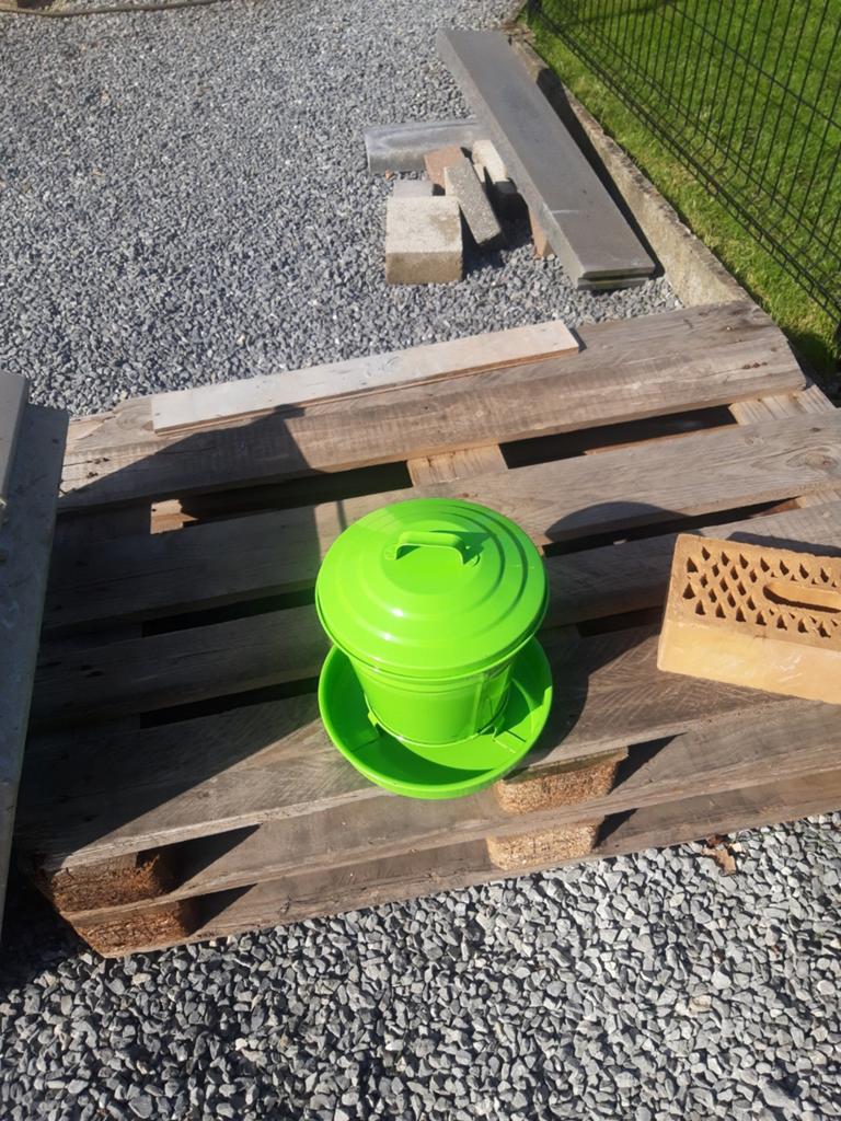 Kippen voederbak, Dieren en Toebehoren, Ophalen