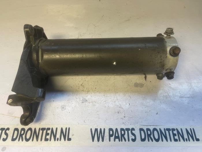 Barre châssis avant d'un Audi A8, -, 3 mois de garantie, Audi, Utilisé