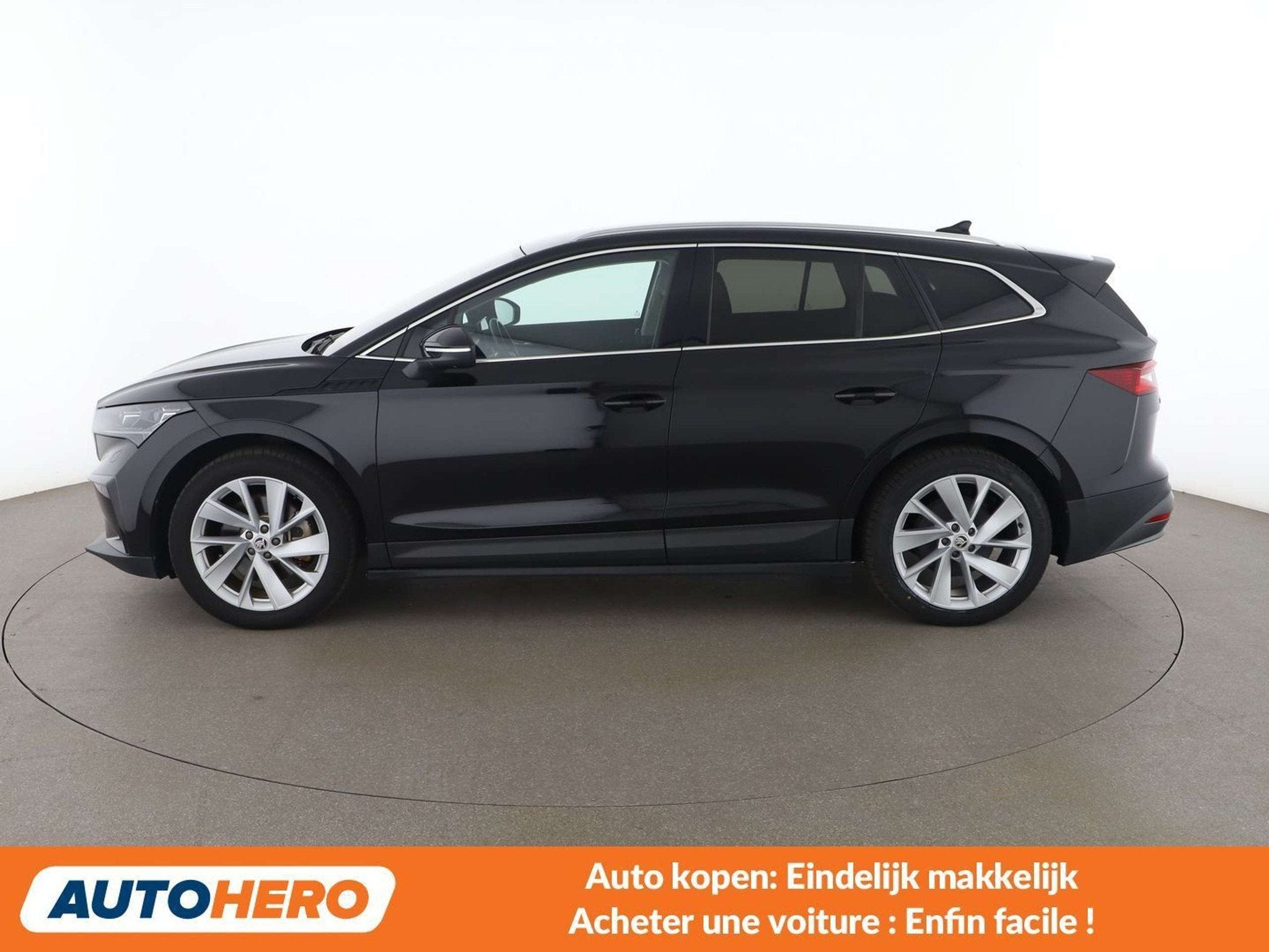Skoda Enyaq iV 80 Suite (année de construction 2021), Autos, Cuir, Achat, Noir, 5 portes