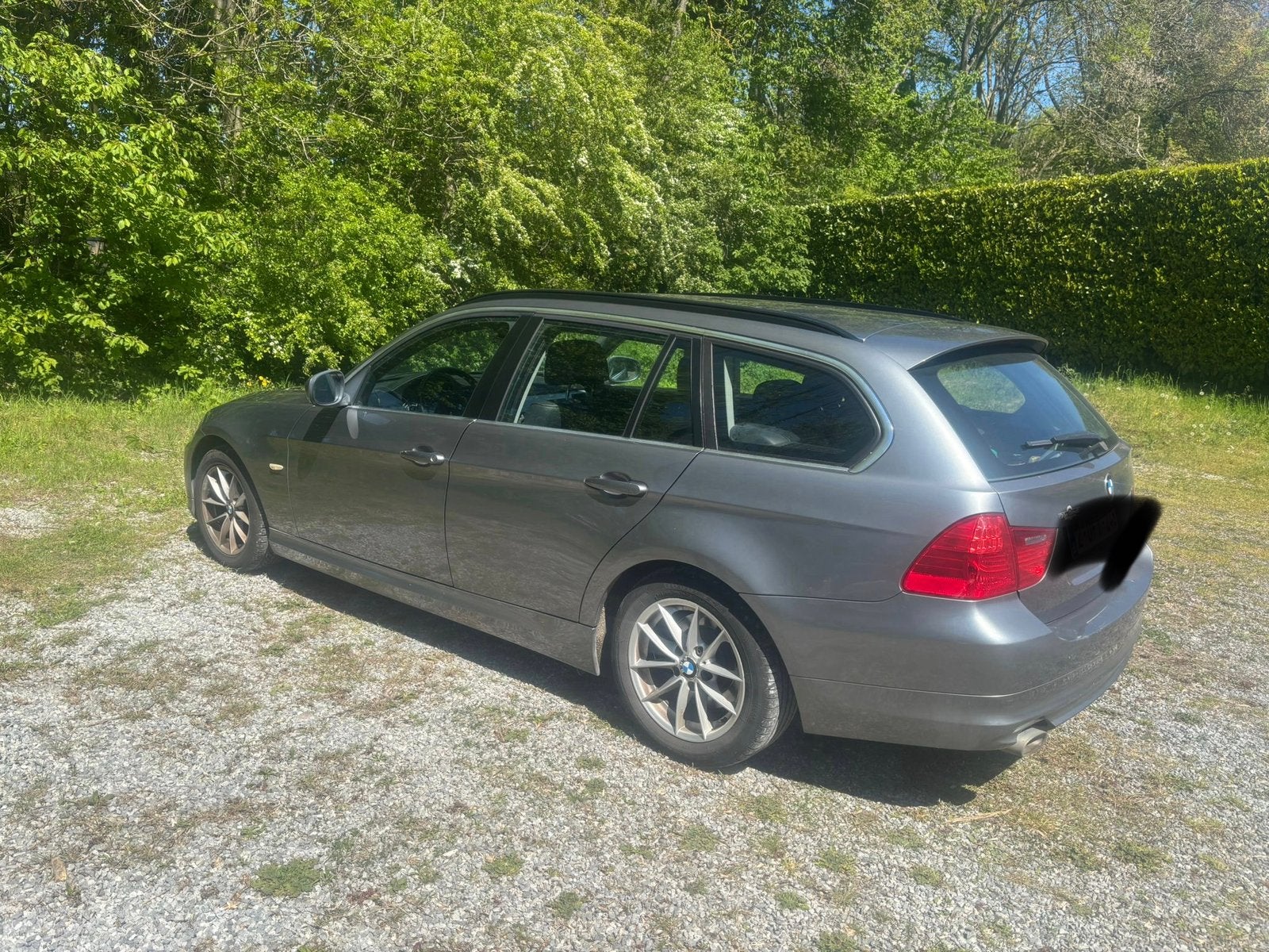 BMW 316d Touring 2010 — Export/Dealers — Verkocht zoals, Auto's, Euro 5, Achterwielaandrijving, Zwart, 5 deurs