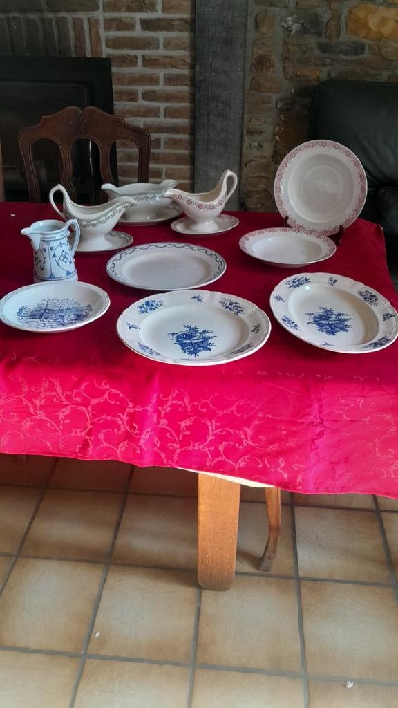 Pièces Boch (10), Antiquités & Art, Antiquités | Services (vaisselle) pièces, Enlèvement