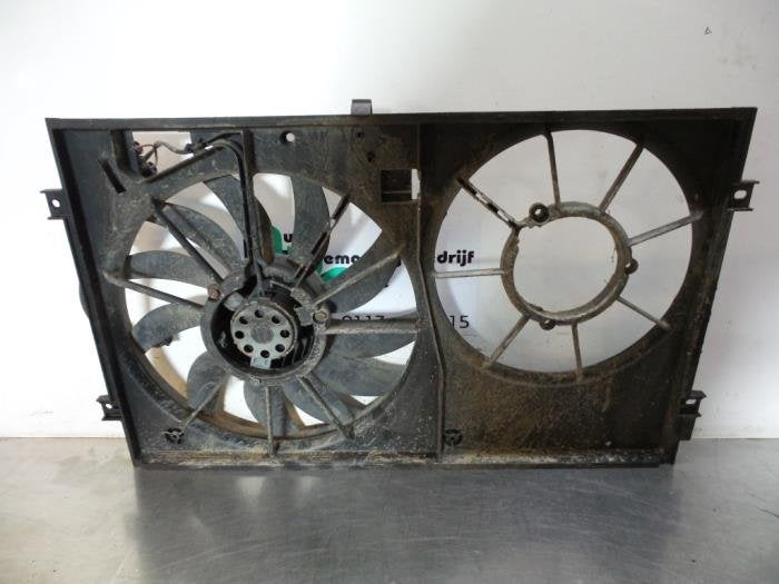 Ventilateur d'un Volkswagen Caddy (Caddy 04-), Volkswagen, -, 3 mois de garantie, Utilisé