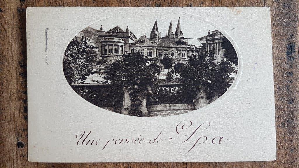 Carte postale Une pensée de Spa, Collections, Enlèvement ou Envoi, 1920 à 1940, Affranchie, Liège