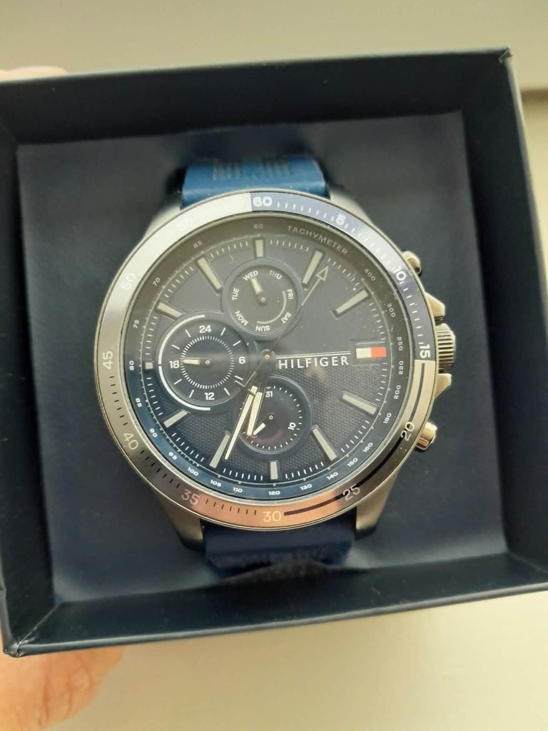 Tommy Hilifiger horloge, Handtassen en Accessoires, Overige merken, Overige materialen, Polshorloge, Overige materialen