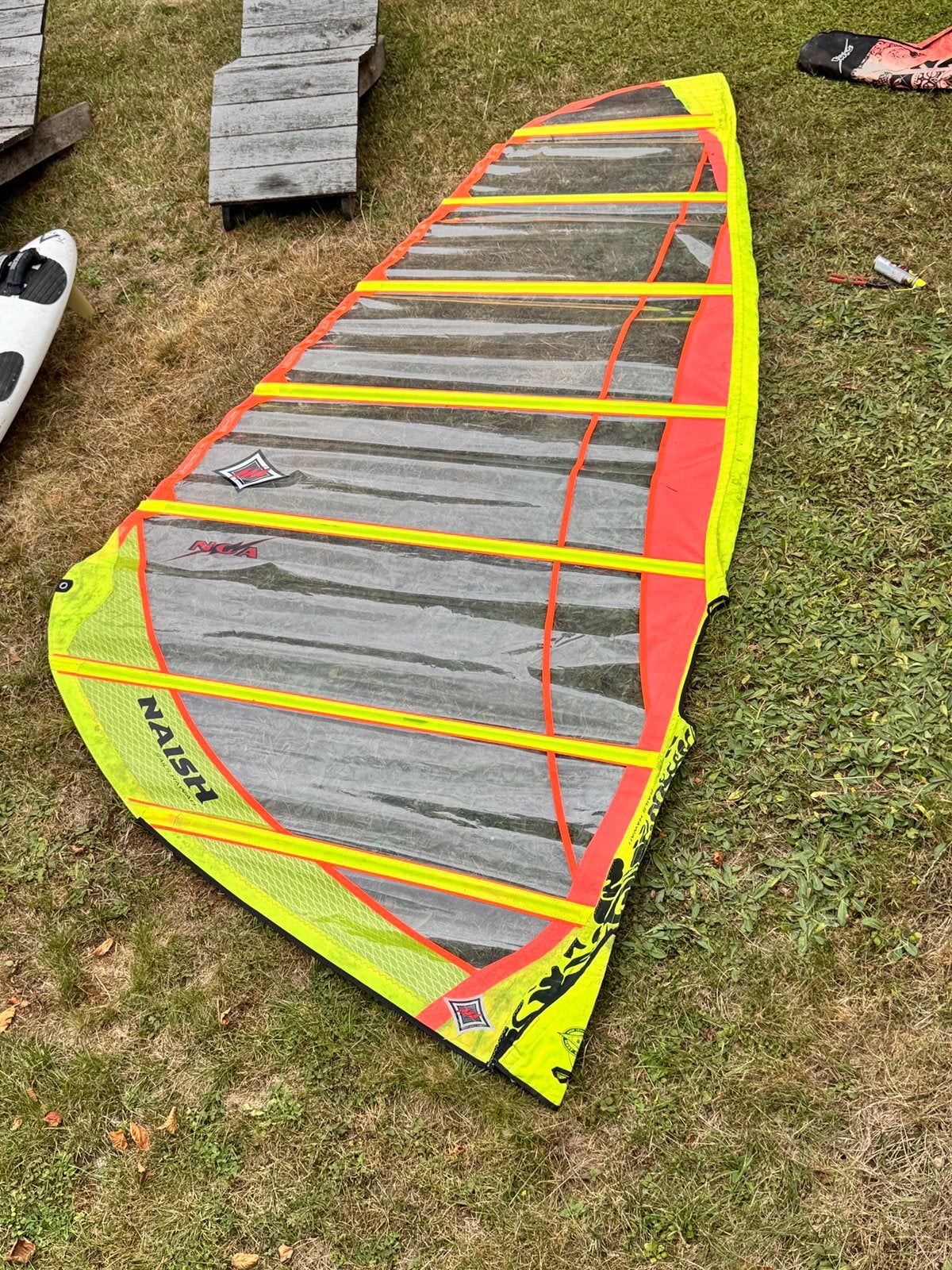 Voile NAISH 6,5m2, Enlèvement, Comme neuf, Naish, Voile