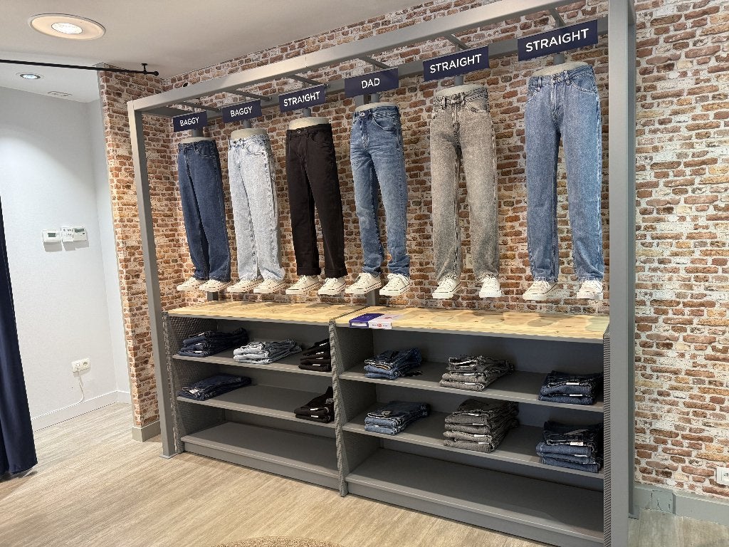 Jeanswall - Présentoir de pantalons - Présentoir vêtements, Articles professionnels, Enlèvement