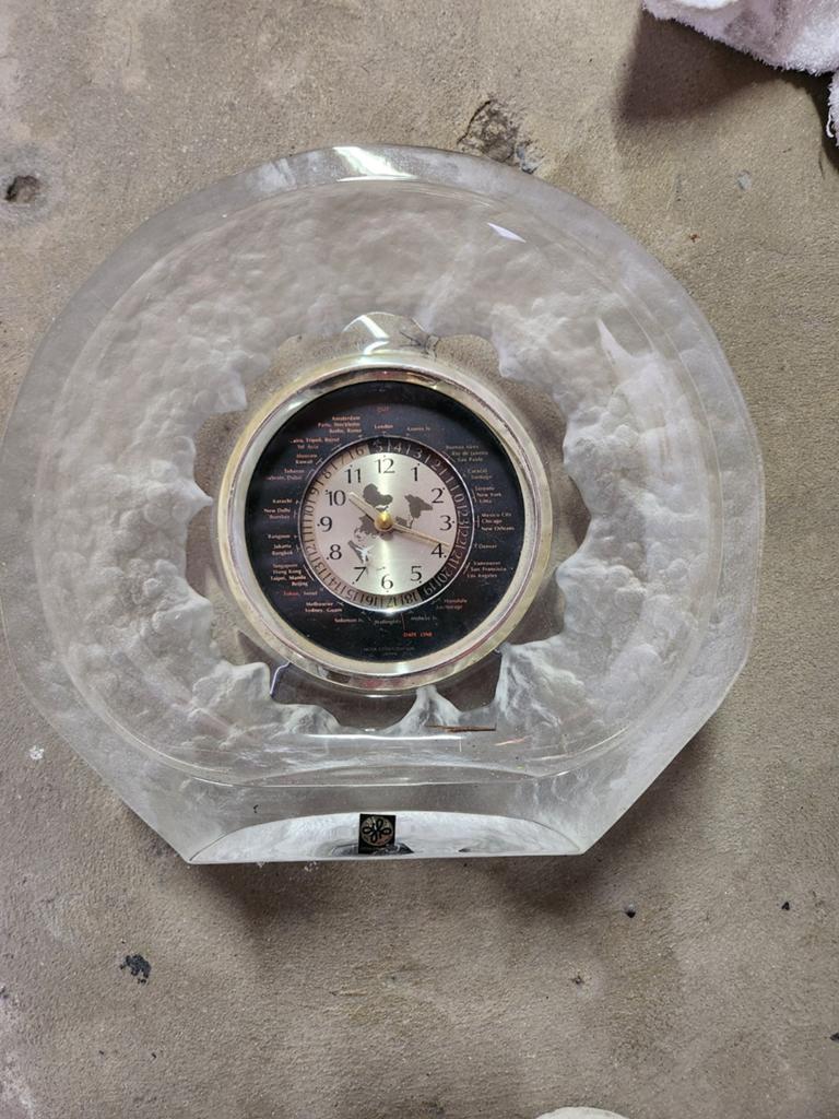 Assiettes horloge, Antiquités & Art, Enlèvement ou Envoi
