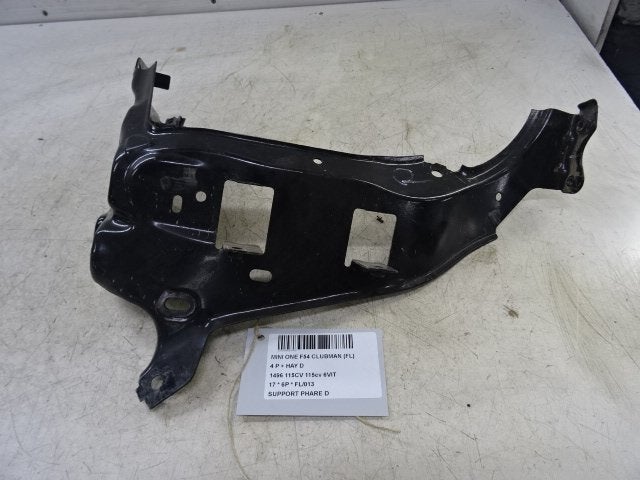 KOPLAMP HOUDER RECHTS Mini Clubman (F54) (7351536), Gebruikt, Mevr. I. Hauben, Mini, Rue de l'Espoir 34 34
4030  GRIVEGNÉE, BE