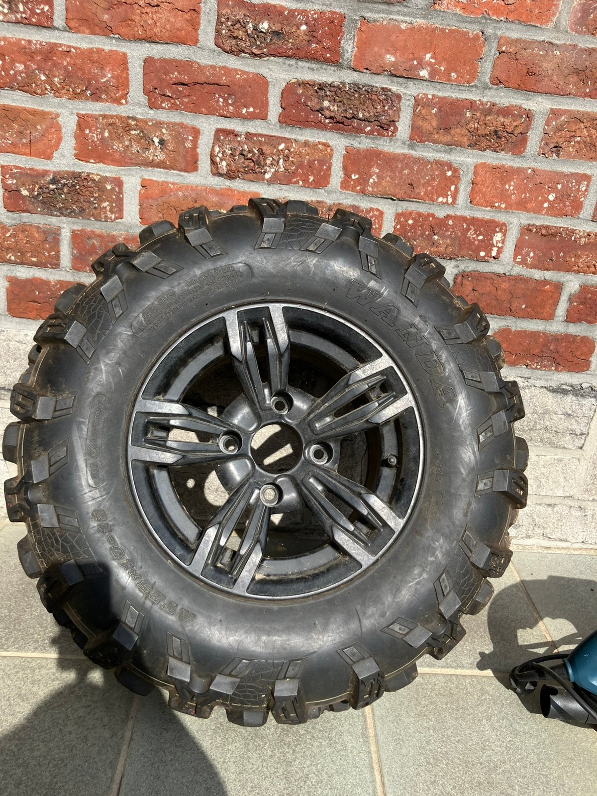 Pneus pour quad avec jante, Enlèvement
