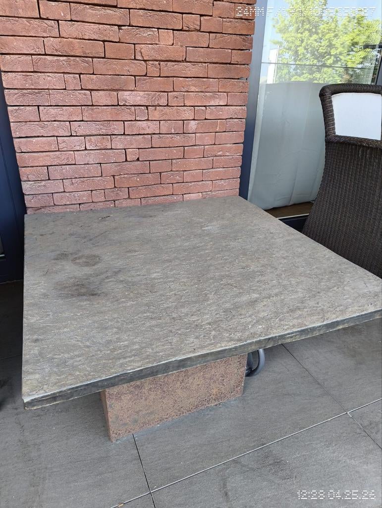 Tuintafel of salontafel met tafelblad van leisteen., Tuin en Terras, Tuintafels, Vierkant, Overige materialen, Ophalen