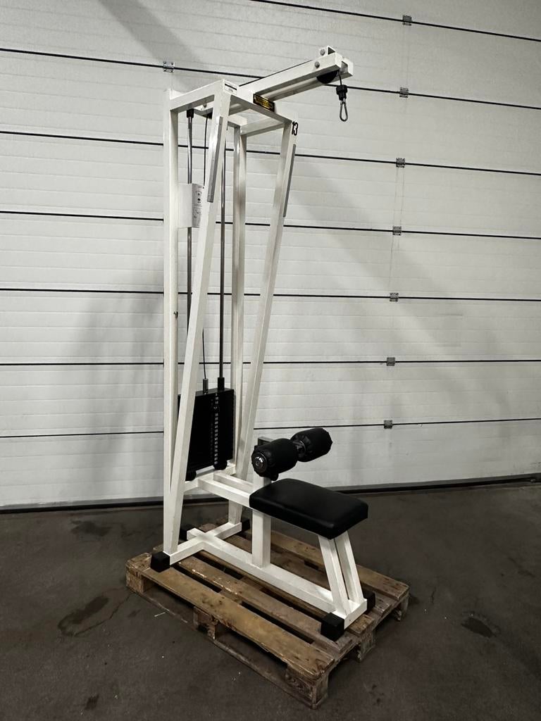 Technogym Lat Pulley met 90kg Steekgewichten, Sport en Fitness, Ophalen, Gebruikt