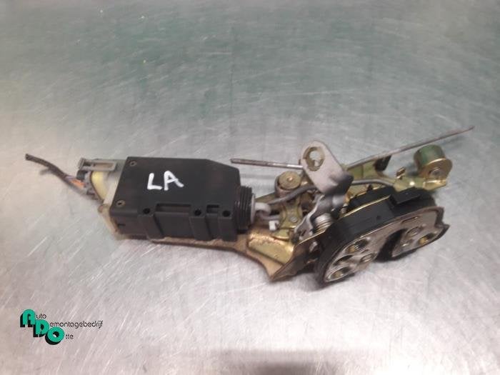 Deurslot Mechaniek 4Deurs links-achter van een Saab 9-3, Gebruikt, -, -, Ophalen of Verzenden