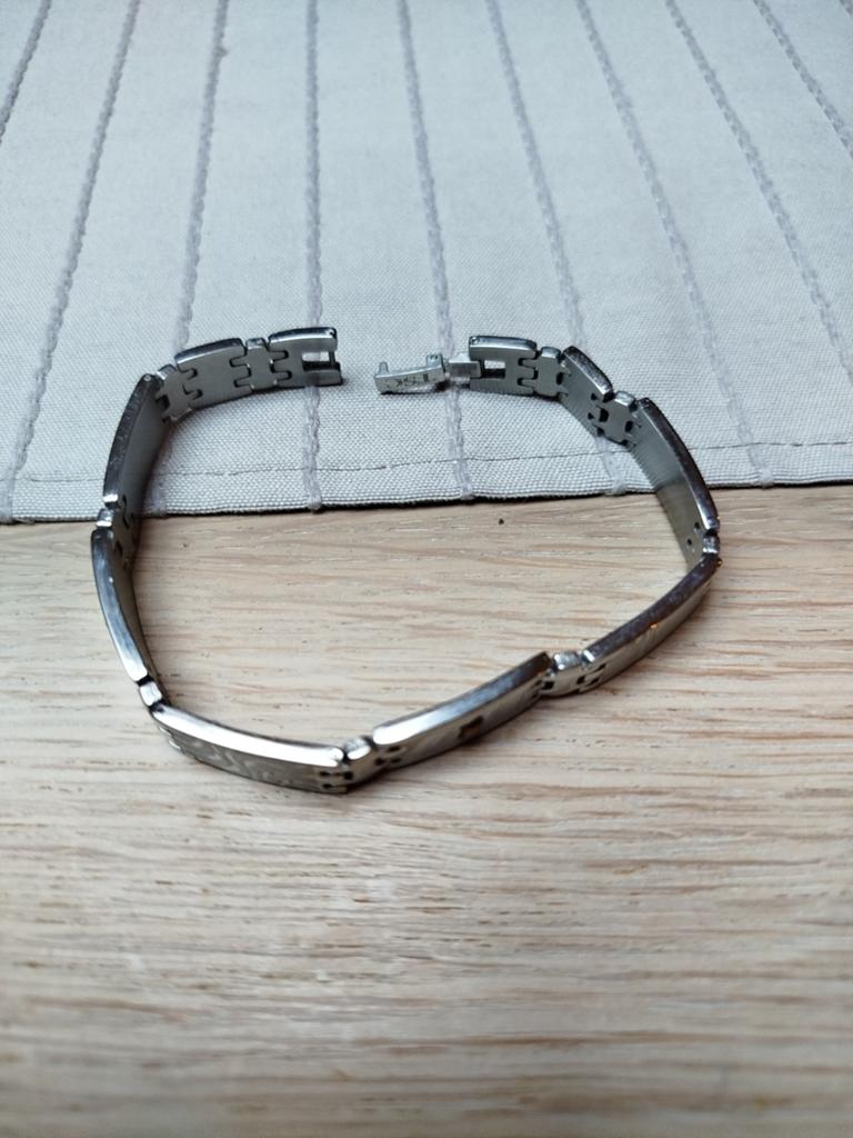 Bracelet fantaisie, Enlèvement ou Envoi