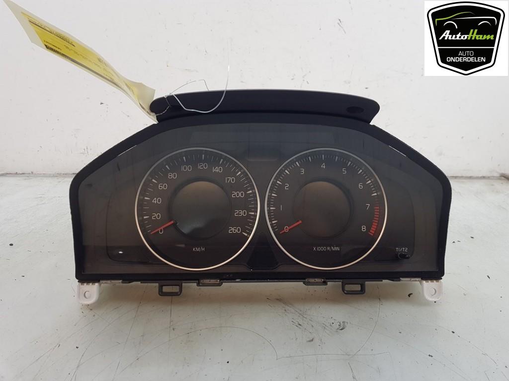 INSTRUMENTS DE BORD Volvo V60 I (FW / GW) (|31343322AA|), Dhr. J. Ham, Administratie@autoham.nl, Nijkerkerstraat 27a 27a
3821 CD  AMERSFOORT, NL