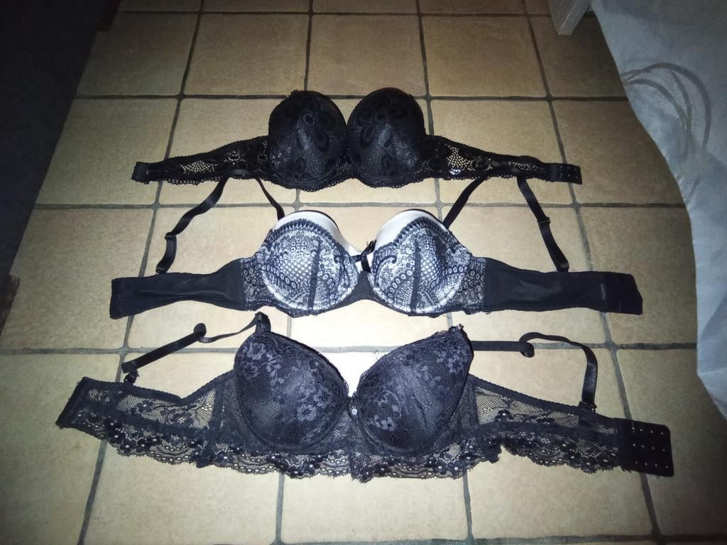 Lot soutien gorge, Enlèvement ou Envoi