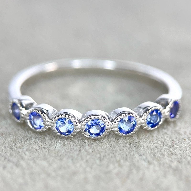 Natuurlijke Tanzaniet Ring – 7 Tanzanieten, Blauw, Nieuw, Ophalen of Verzenden, Met edelsteen