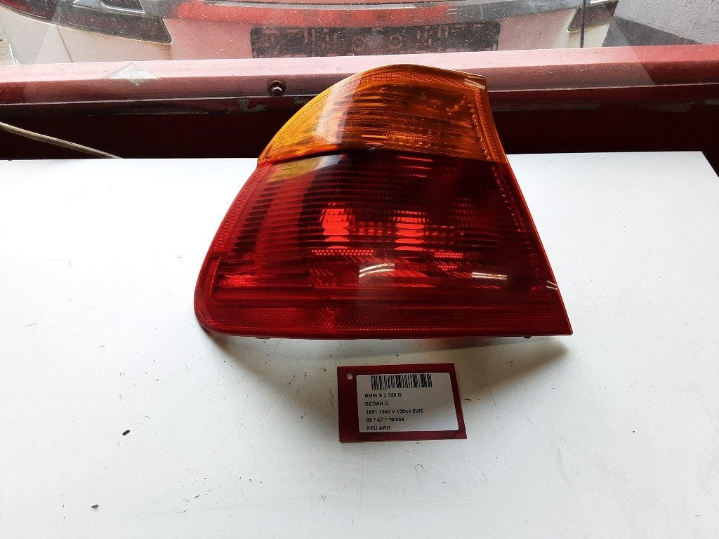 ACHTERLICHT LINKS BMW 3 serie (E46 / 4) (8364921), Gebruikt, Mevr. I. Hauben, BMW, Rue de l'Espoir 34 34
4030  GRIVEGNÉE, BE