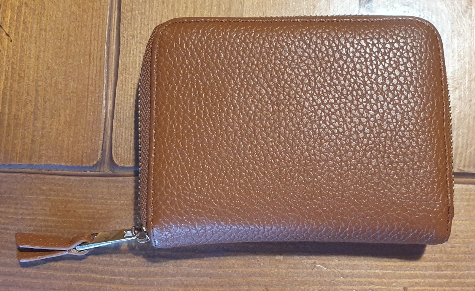 Bruine portefeuille van kunstleer, Bijoux, Sacs & Beauté, Porte-monnaie & Portefeuilles, Autres marques, Cuir, Enlèvement ou Envoi